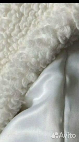 Шуба-пальто.Женская.Белая.Натуральная овчина.46-50