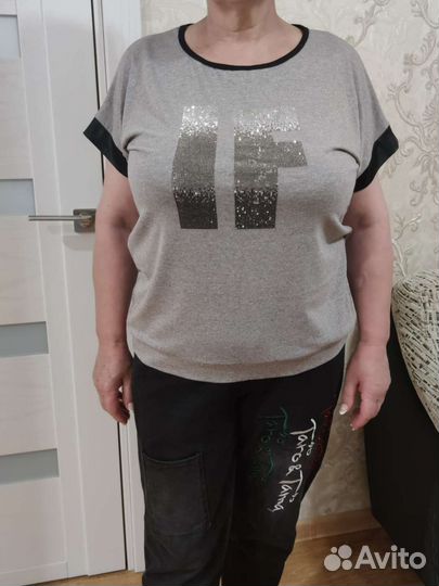 Женская одежда размер 50-52