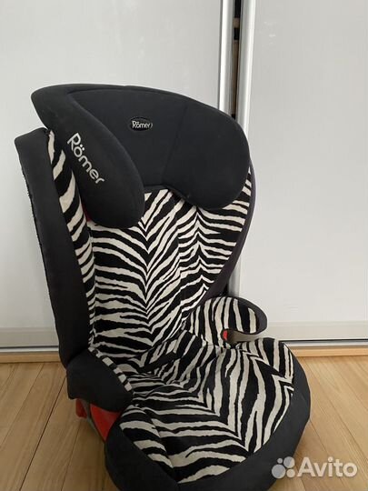 Автокресло Romer Britax Kidfix Zebra 15-36 кг Авто