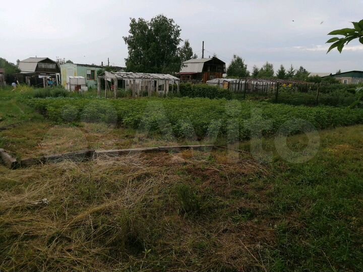 Дача 27 м² на участке 8 сот.