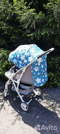 Прогулочная коляска