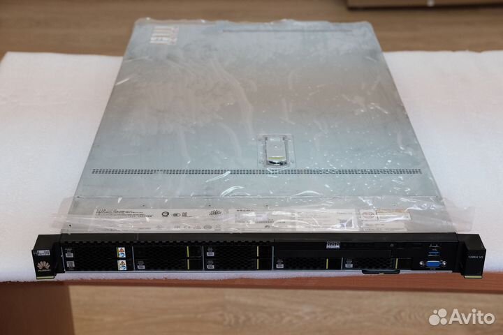 Сервер Huawei 1288H V5 8SFF Xeon Gold 6154 32GB