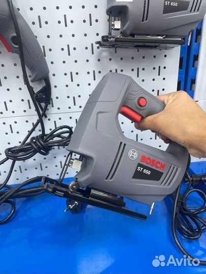 Лобзик Bosch электрический сетевой 450 В