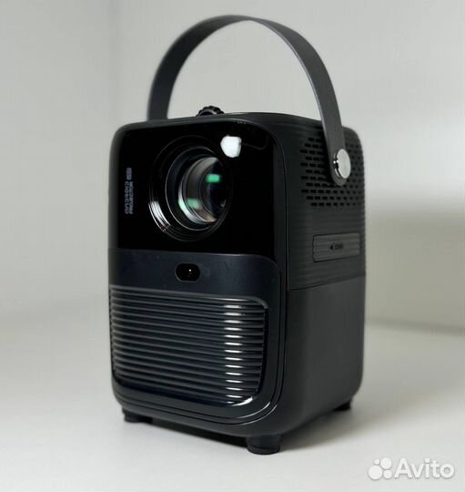 Проектор Т 11 max с штативом