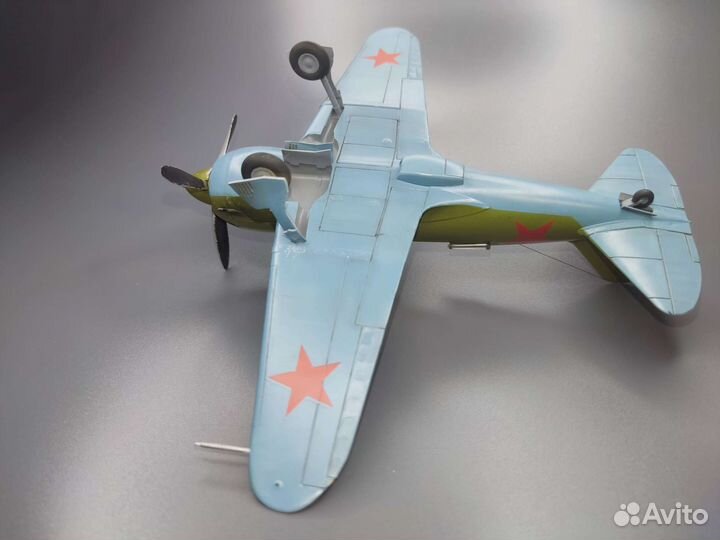 Модель самолета И-185