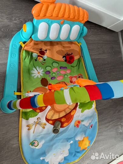 Развивающий коврик