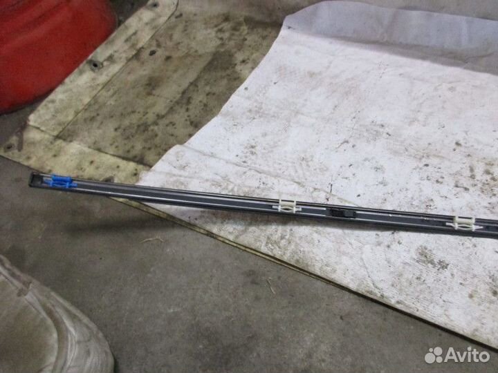 Молдинг крыши правый Kia Ceed 2007-2012 (872201H00