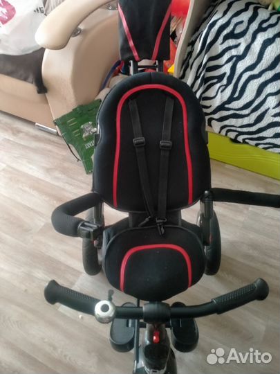 Трехколесный велосипед