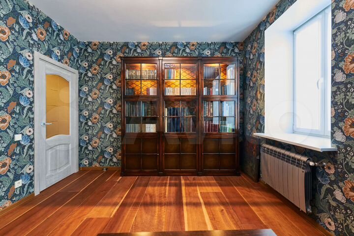 1-к. квартира, 43 м², 1/2 эт.