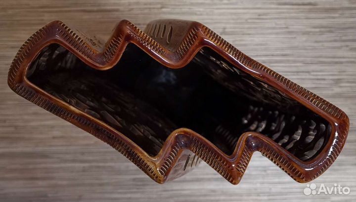 Ваза с дырками