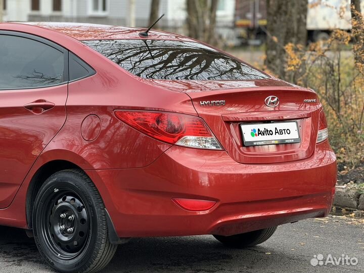 Hyundai Solaris 1.6 AT, 2012, 130 000 км