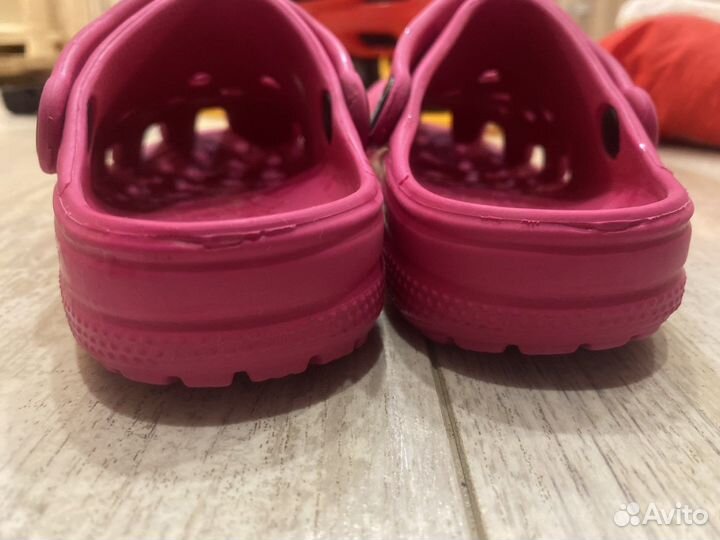 Crocs