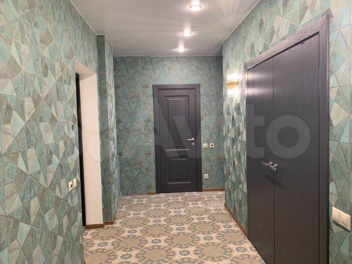 2-к. квартира, 65,2 м², 12/24 эт.