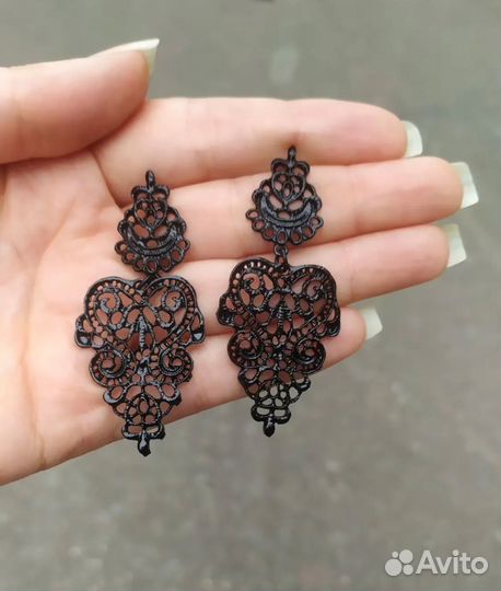 Серьги женские. Новые, красивые Три цвета есть