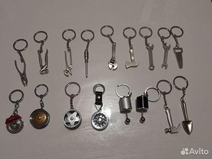 Брелки на ключи металлические