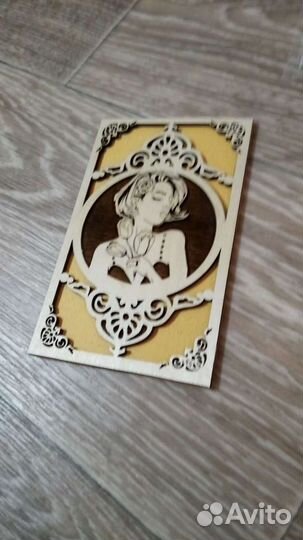 Деревянная открытка