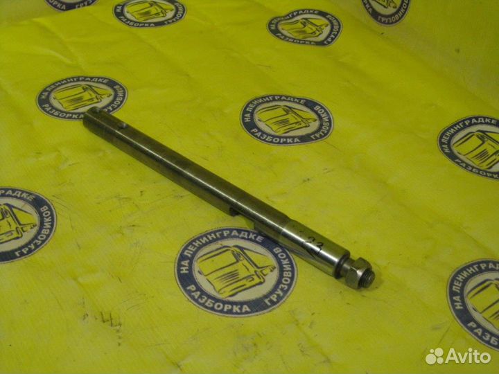 Шток вилки переключения передач кпп 1316334010 DAF