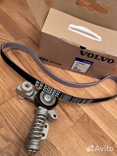 Комплект приводного ремня 2.0 бенз.31480362