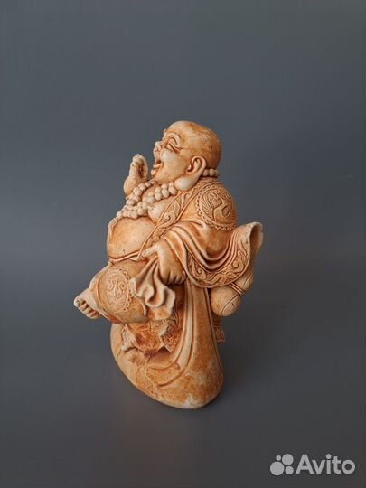 Статуэтка Будда со смехом. Бог Хотей