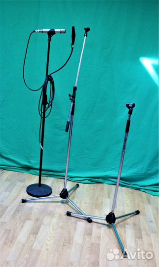 Стойки и подставки