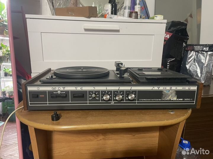 Стереомагнитоэлектрофон россия 325с-1 с колонками