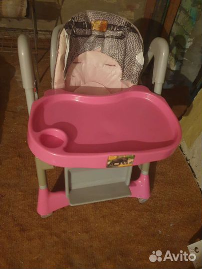 Стул для кормления и игр