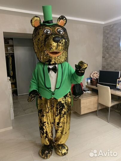 Поздравление от Чебурашки