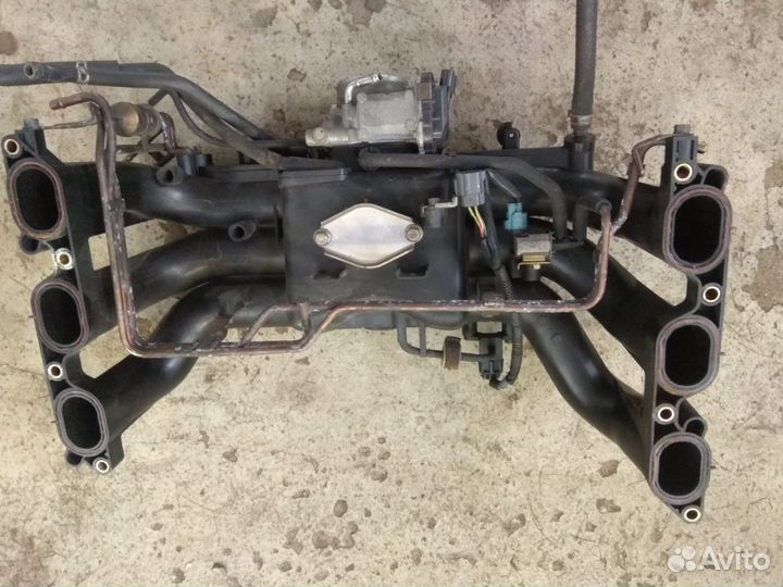 Впускной коллектор Субару