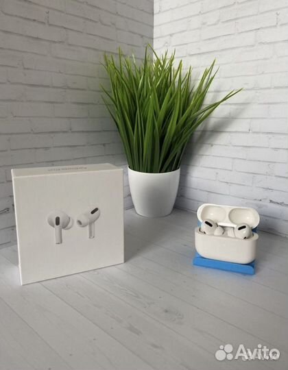 Наушники Apple AirPods Pro