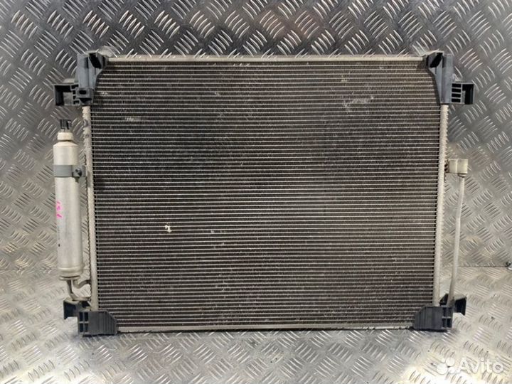 Радиатор кондиционера Infiniti M Y51