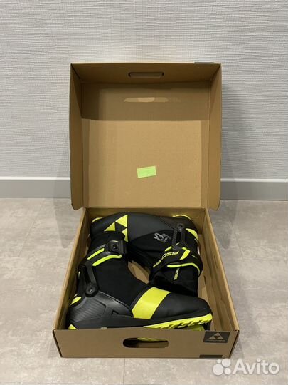 Лыжные ботинки fischer rcs skate 43р