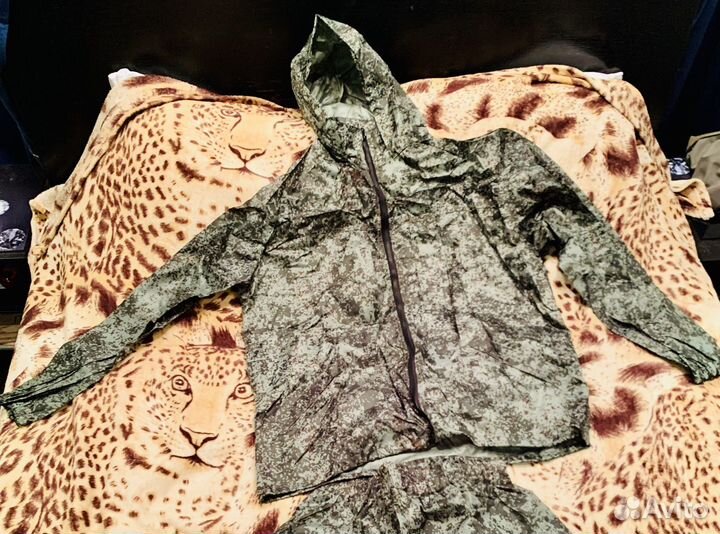 Костюм охотника, рыбака. Камуфляжный 56-50 р-р