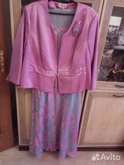 Платье с пиджаком