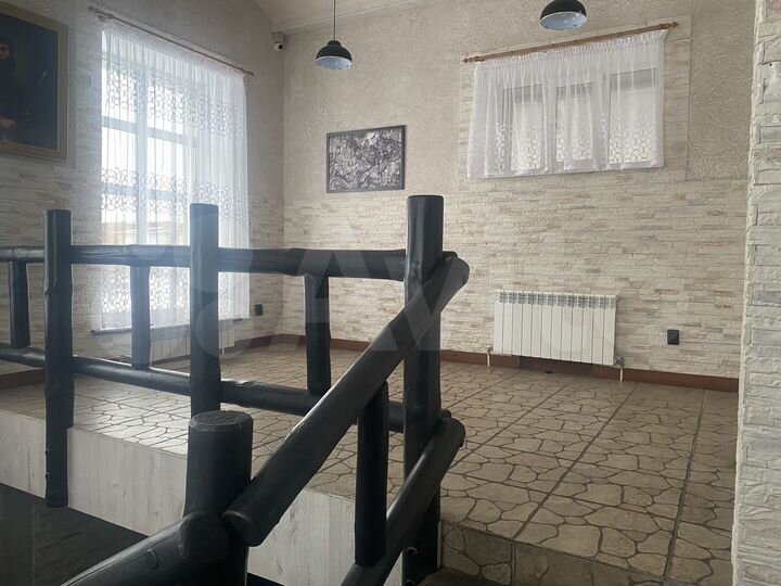 Общепит, 162 м²
