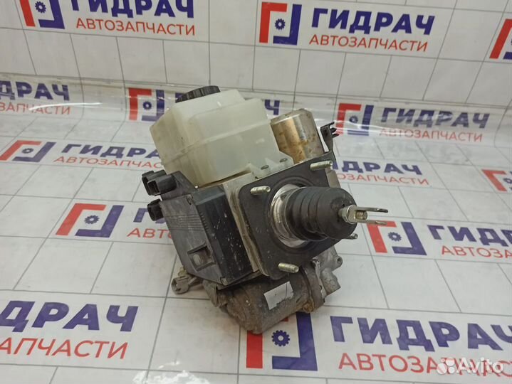 Блок ABS Toyota Land Cruiser (J100) 47050-60022