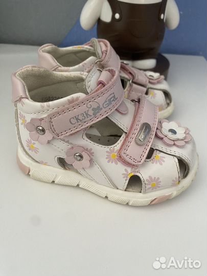 Сандалии для девочки 21 размер
