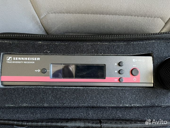 Радиомикрофон Sennheiser ew100 G3 + кейс gator