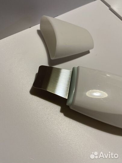 Аппарат для ультразвуковой чистки лица gezatone