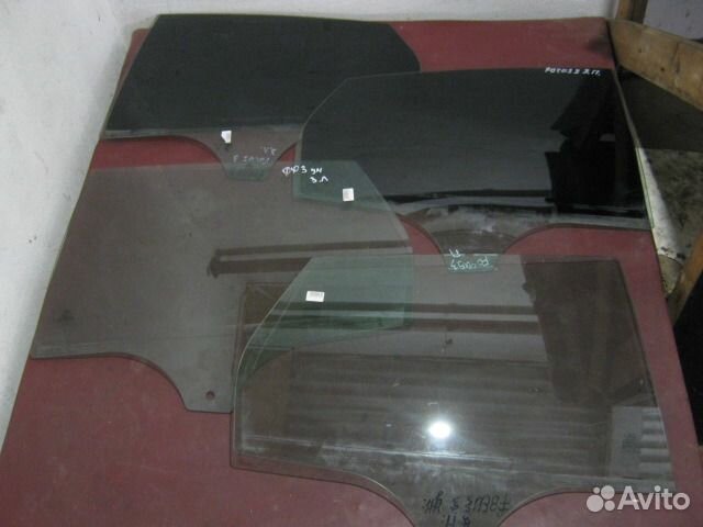 Стекло двери заднее Ford Focus 3 Форд Фокус 3