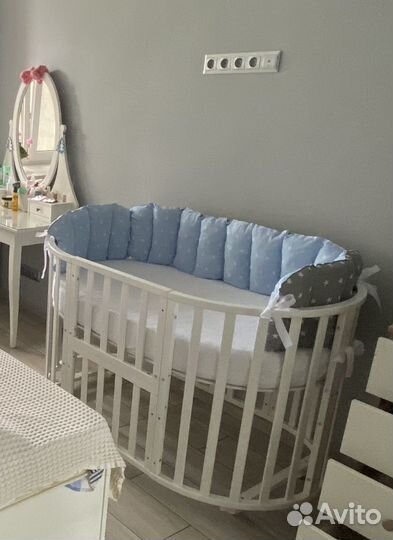 Детская кроватка трансформер с маятником