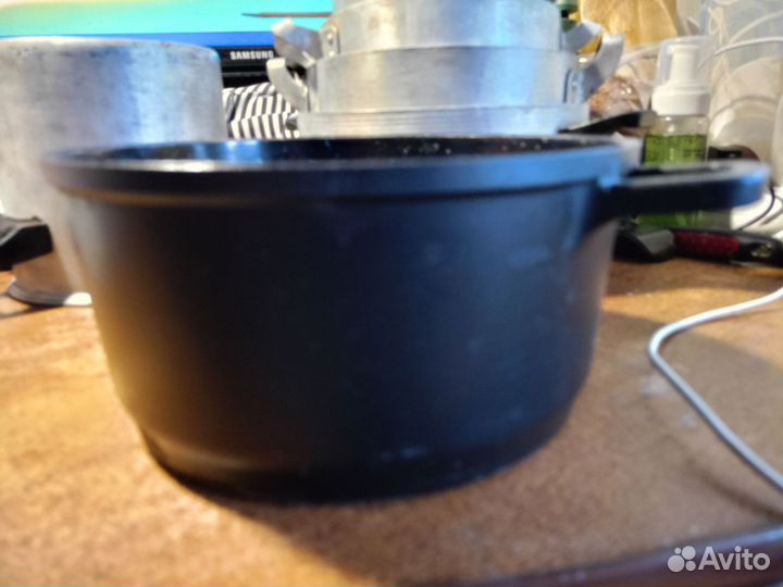 Кастрюли бу от 1литра до 3.5 литра