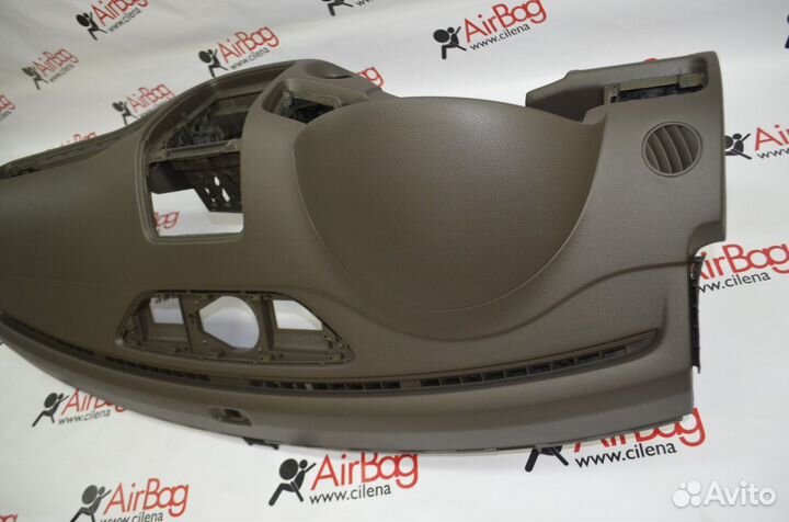 Торпедо панель приборов Volkswagen Touareg (корич)