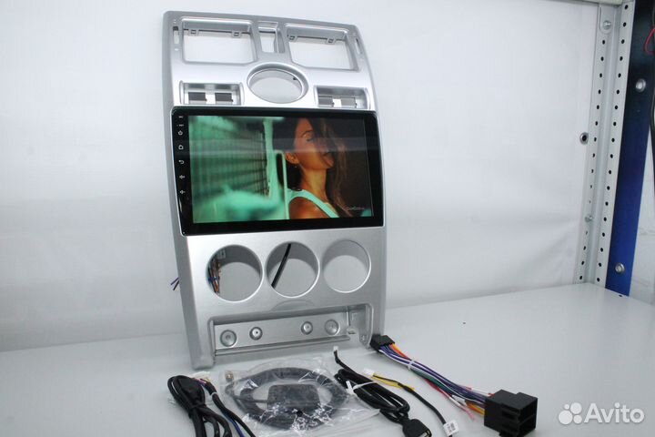 Штатная магнитола LADA priora