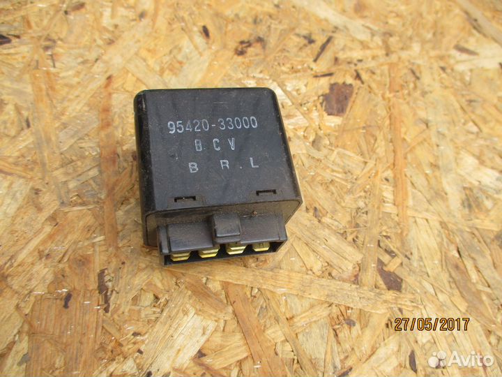 Реле стеклоочистителей Хендай Акцент (2009)