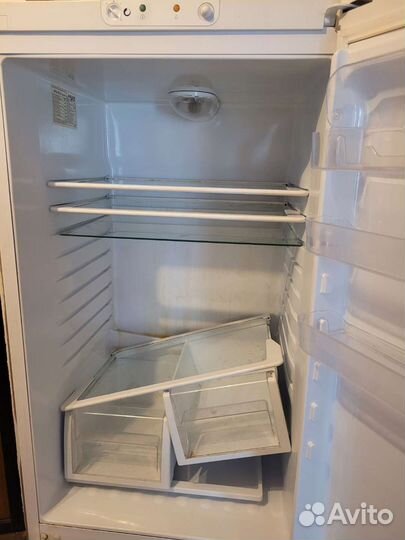 Холодильник на запчасти