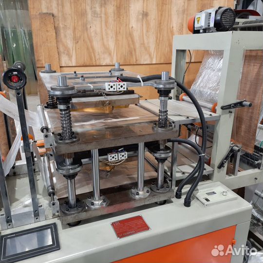 Пакетоделательная машина