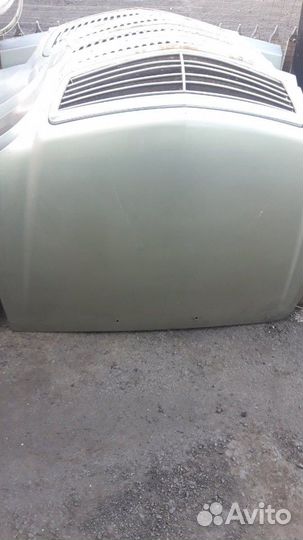 Капот на Волгу