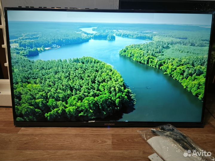 Телевизор SMART tv 43