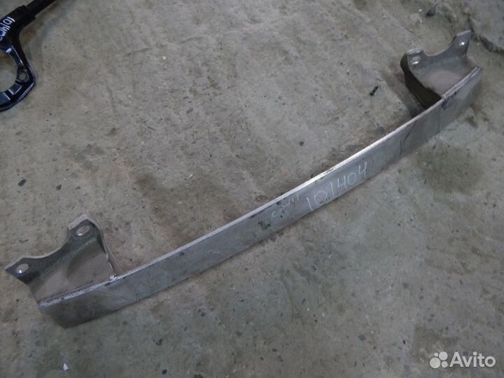 Распорка стоек