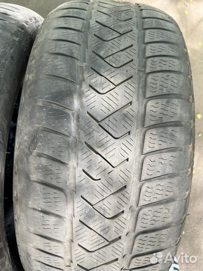 Pirelli Winter Sottozero 3 245/45 R18